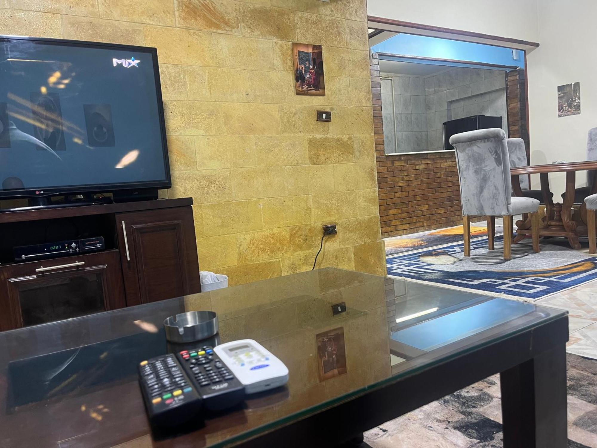 Apartment 2 Brs Secure With Location In Degla Maadi *