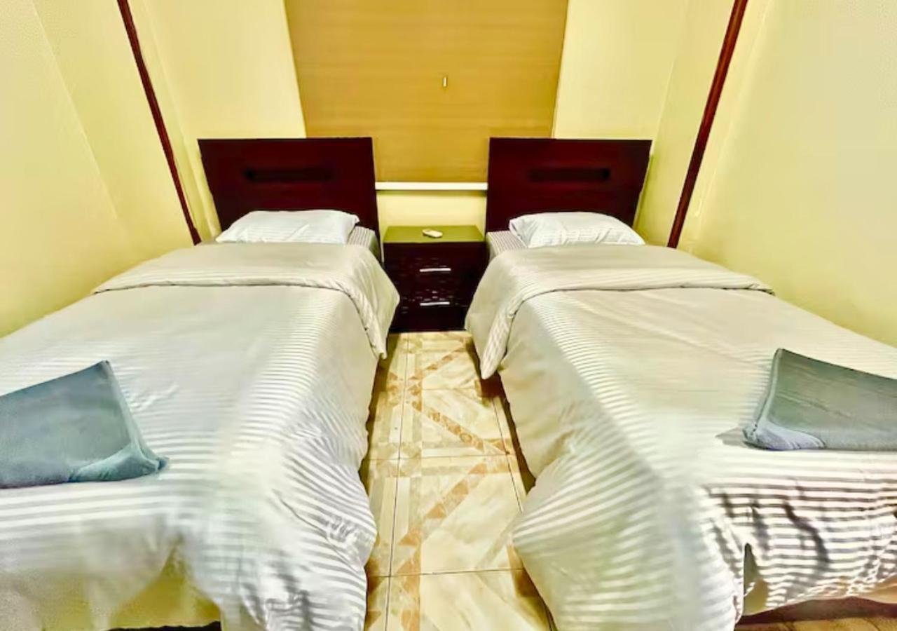 Apartment 2 Brs Secure With Location In Degla Maadi Cairo