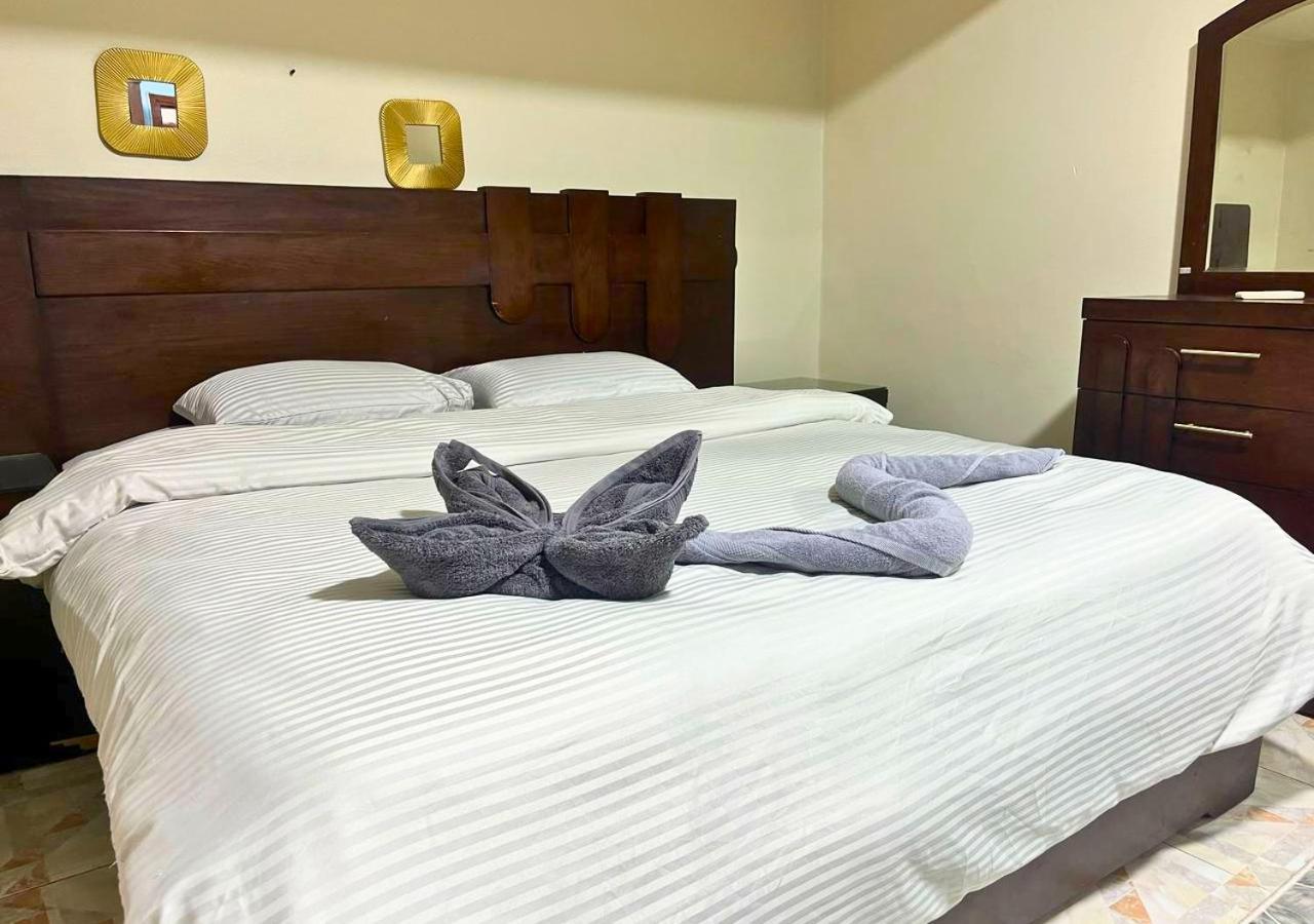 2 Brs Secure With Location In Degla Maadi Cairo
